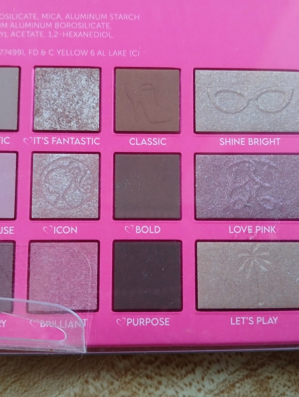 Barbie Hello World Beauty Palette - Pink and Blue - Picture 5 of 5